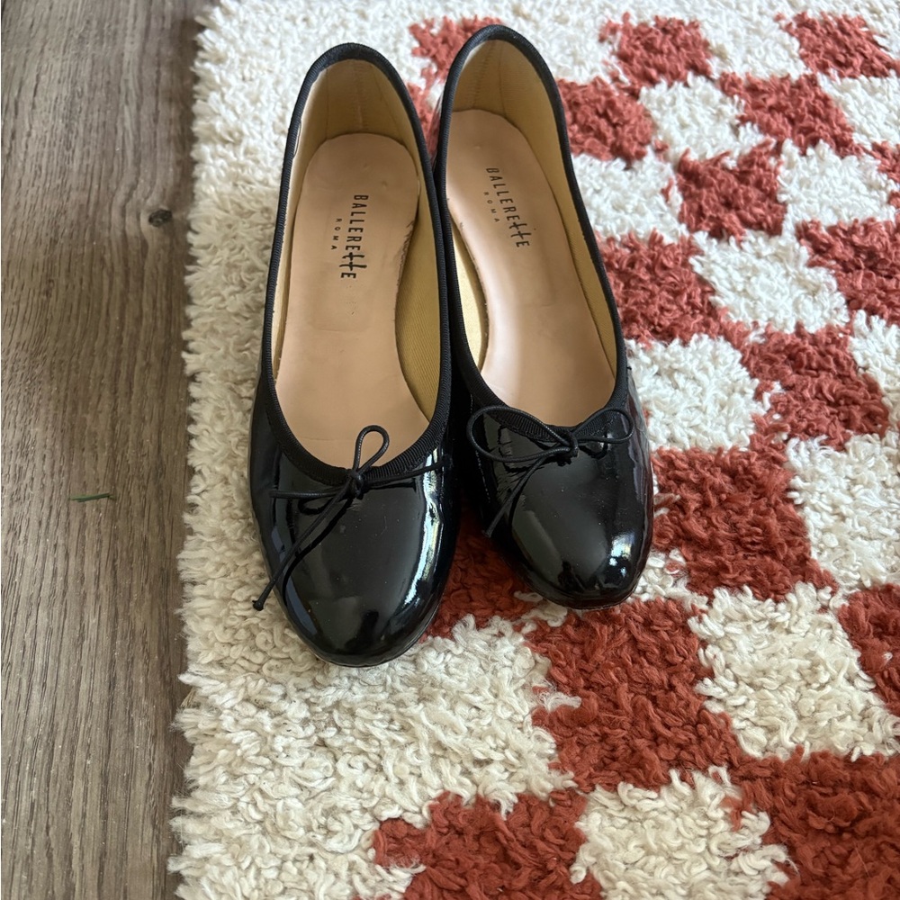Ballerette Aventino Patent Heeled Flats - Picture 3 of 9